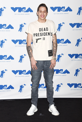 Pete Davidson arrives to the 2017 Video Music Awards Press Room